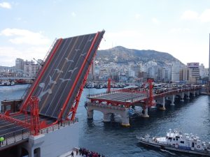 釜山と影島を結ぶ影島（ヨンド）大橋