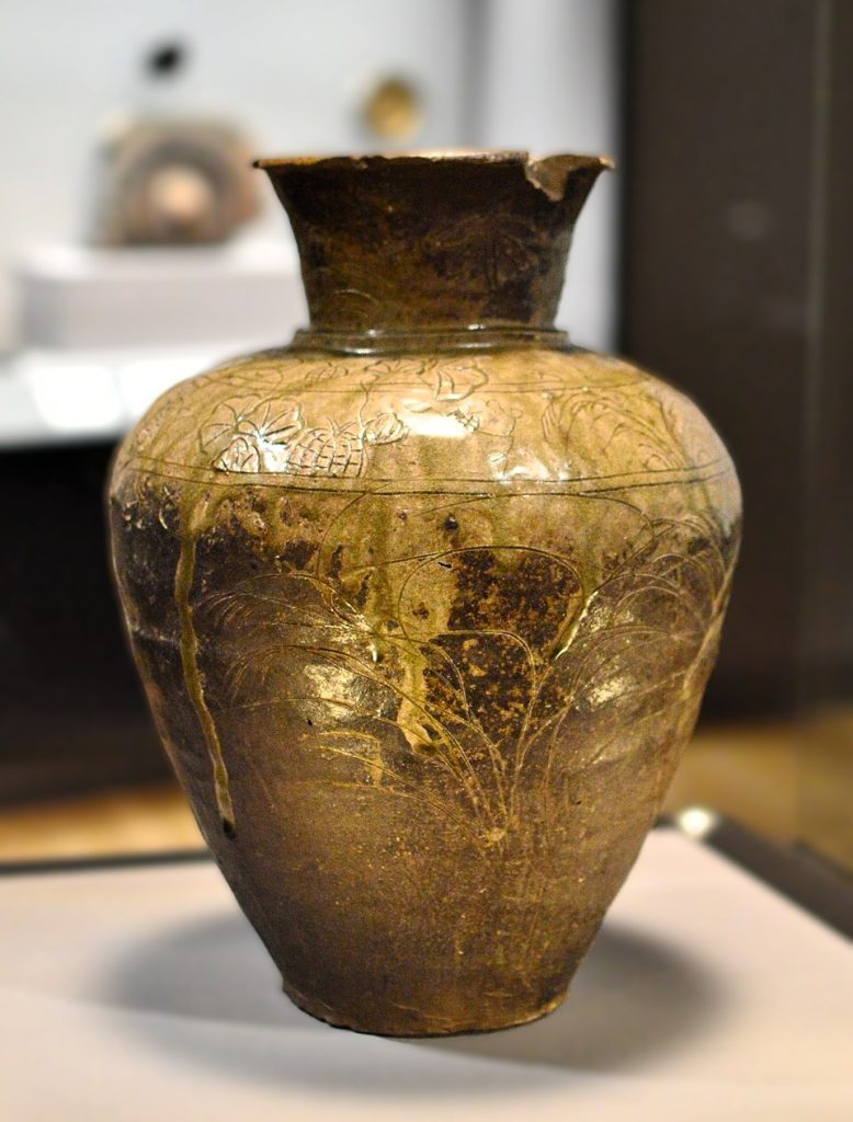 秋草文壺-778x1024